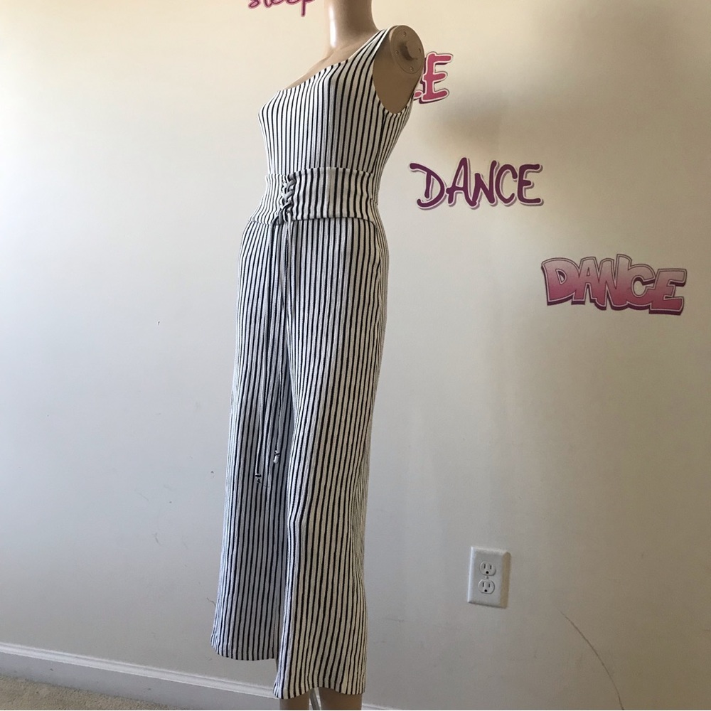 Bershka Ladies Jumpsuit Striped White / Black Size  M